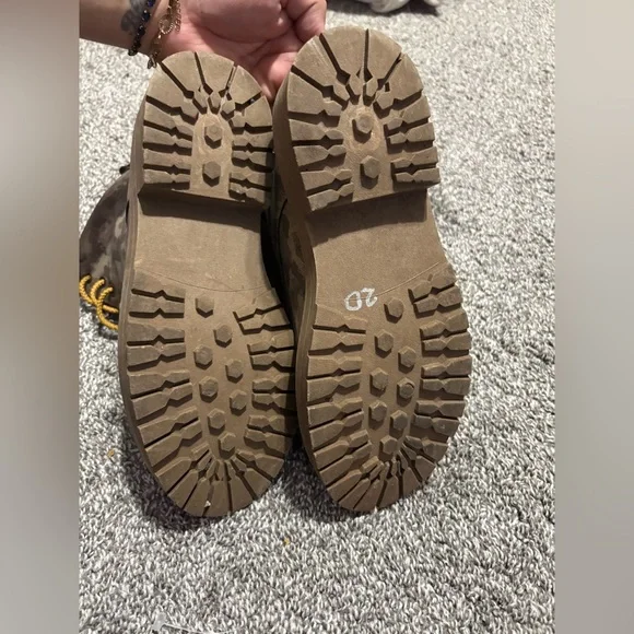 ✨Shimmery Combat Boots✨ - Picture 4 of 8